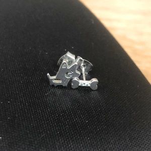 Silver Dog Set Earring
